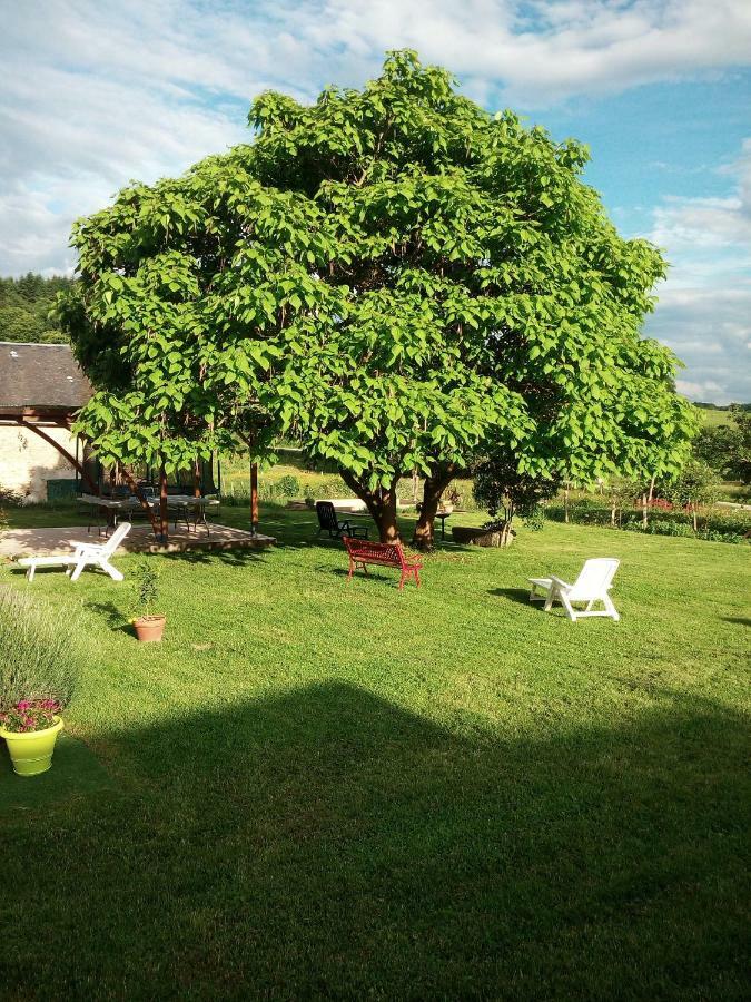 Village De Vie Saint-Vaury Bagian luar foto